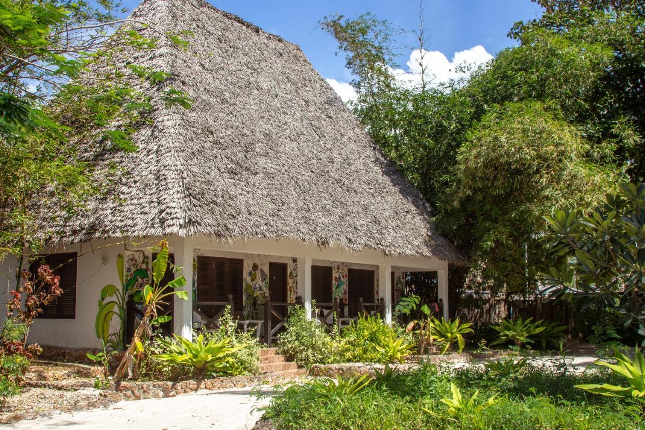 Waikiki Resort Zanzibar Pwani Mchangani Exterior foto